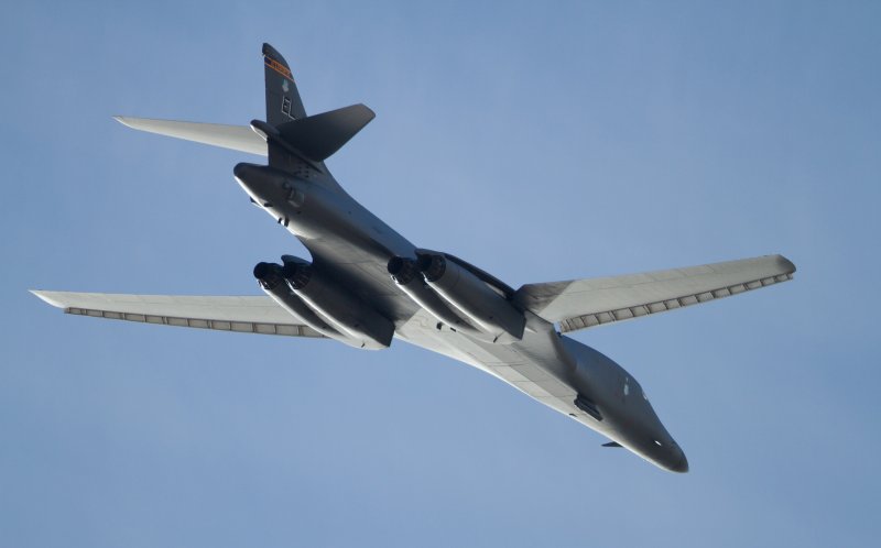 Rockwell b-1 Lancer