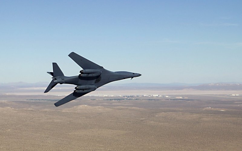B-1 "Лансер"