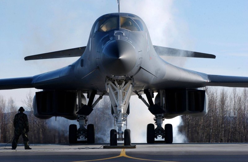 Rockwell b-1 Lancer