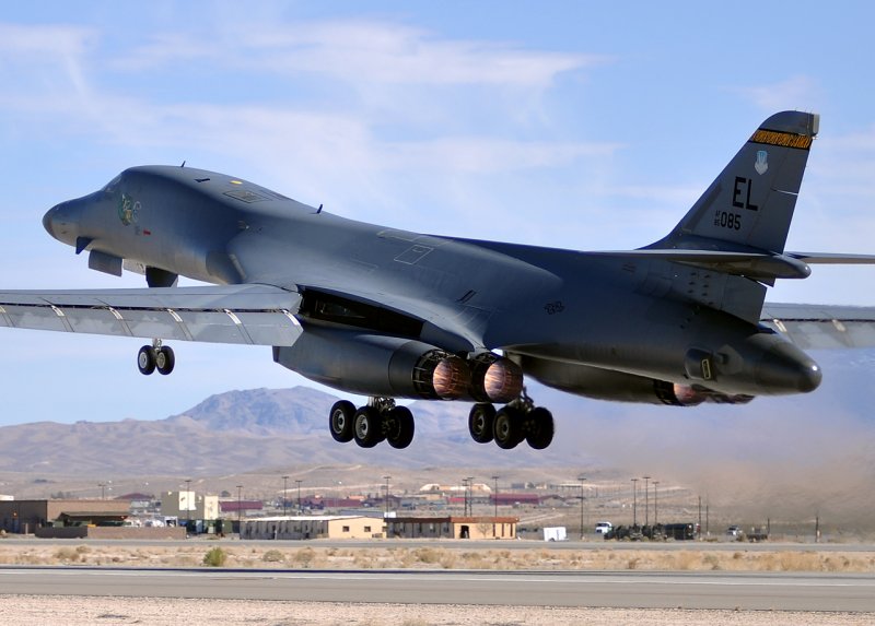 Rockwell b-1 Lancer