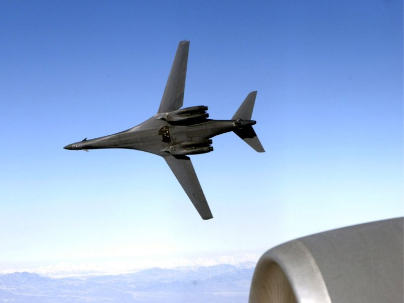 B1 Lancer