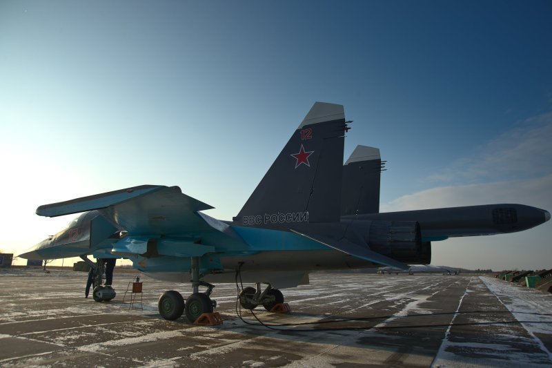 Новейший бомбардировщик Су-34