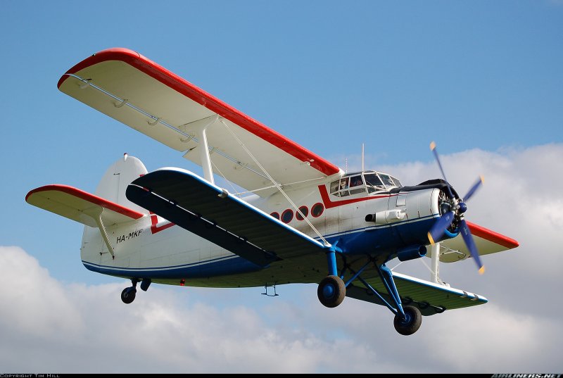 АН-2 полутораплан