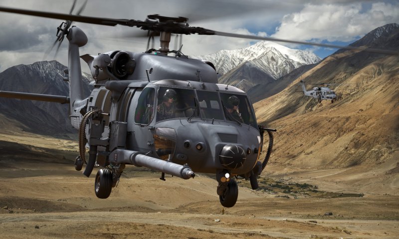 Вертолет Sikorsky HH-60w