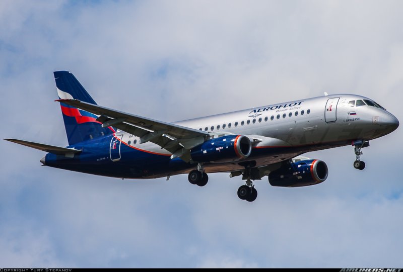 Самолет Аэрофлот SSJ 100 ra 89098