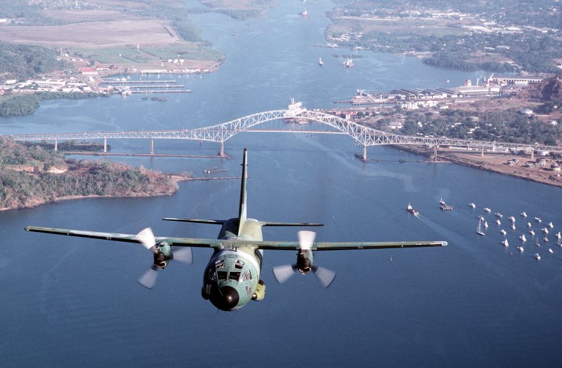 Самолет с-27j ВВС Италии
