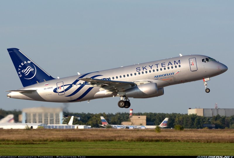 SSJ 100 Аэрофлот Skyteam