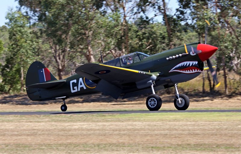 Истребитель Киттихаук Curtiss p-40