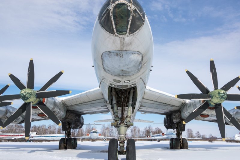 Ту 95 РЦ кабина