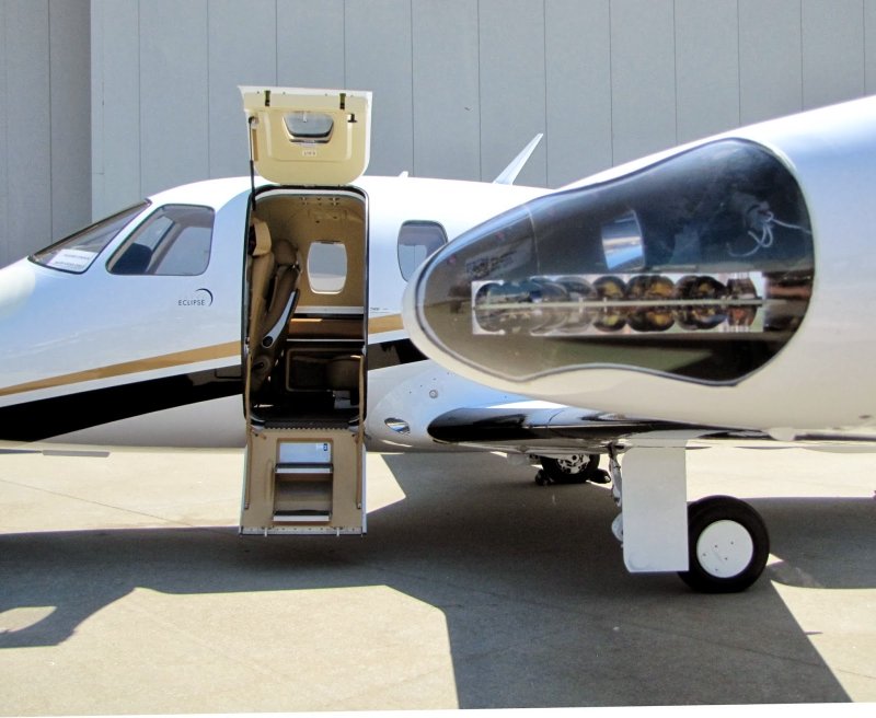 Eclipse 900 Jet