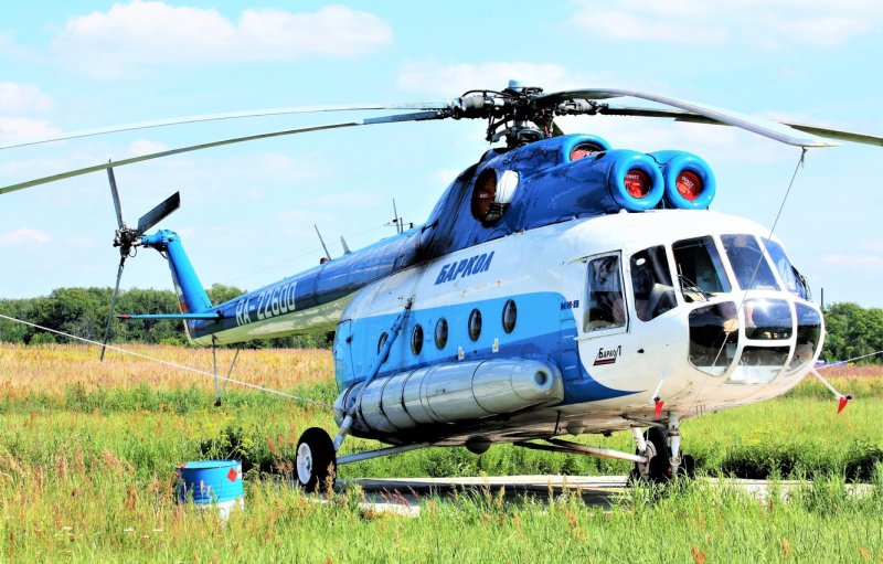 Ми-8 вертолёт Гражданский