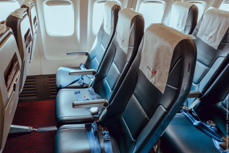 Boeing 737 SMARTAVIA салон