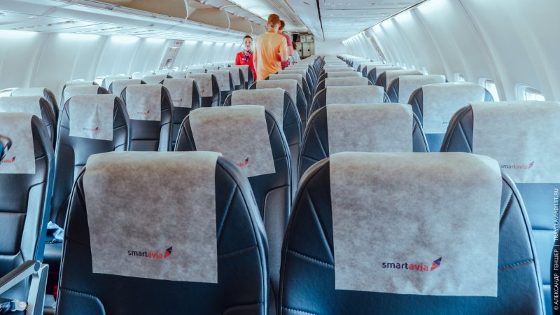 Boeing 737-700 салон