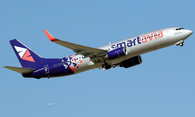 Боинг 737 Смартавиа