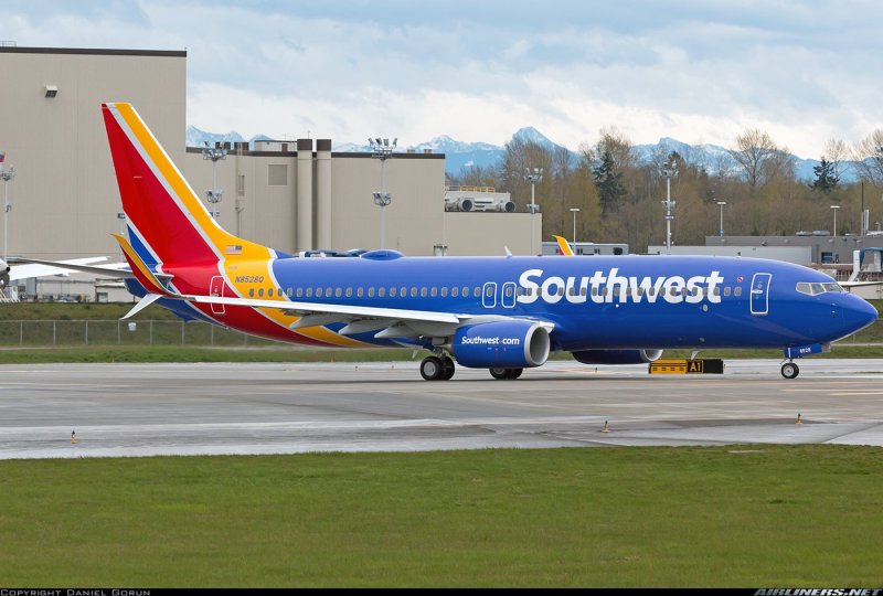 737-800 SMARTAVIA