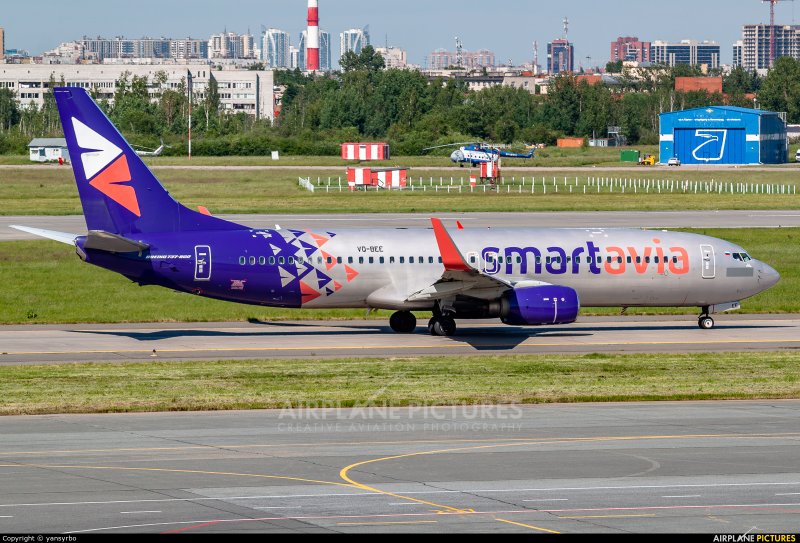 Боинг 737-800 SMARTAVIA