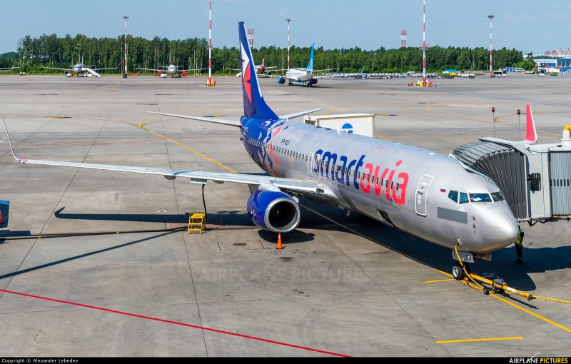 Боинг 737-800 Смартавиа