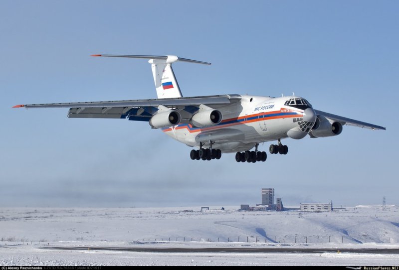Самолет МЧС Воркута