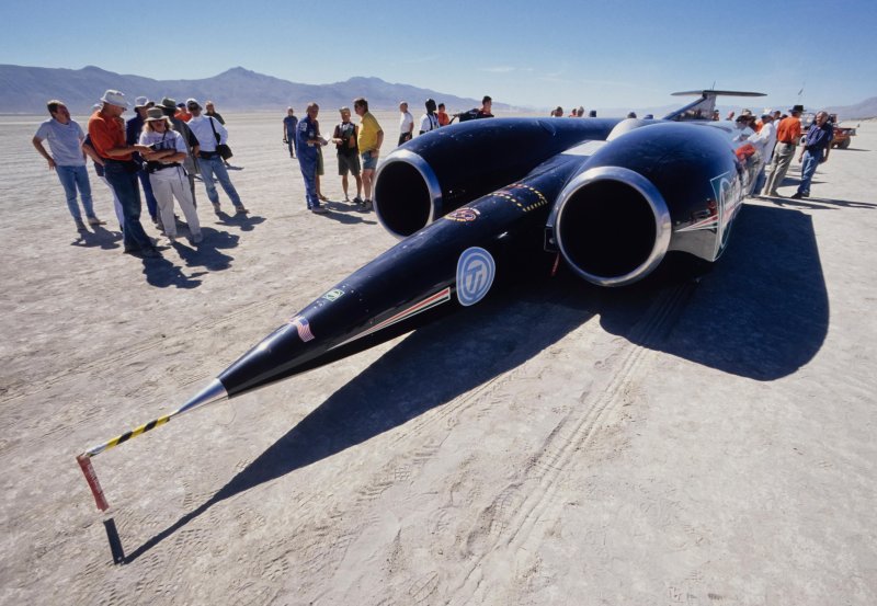 Реактивный автомобиль Thrust SSC