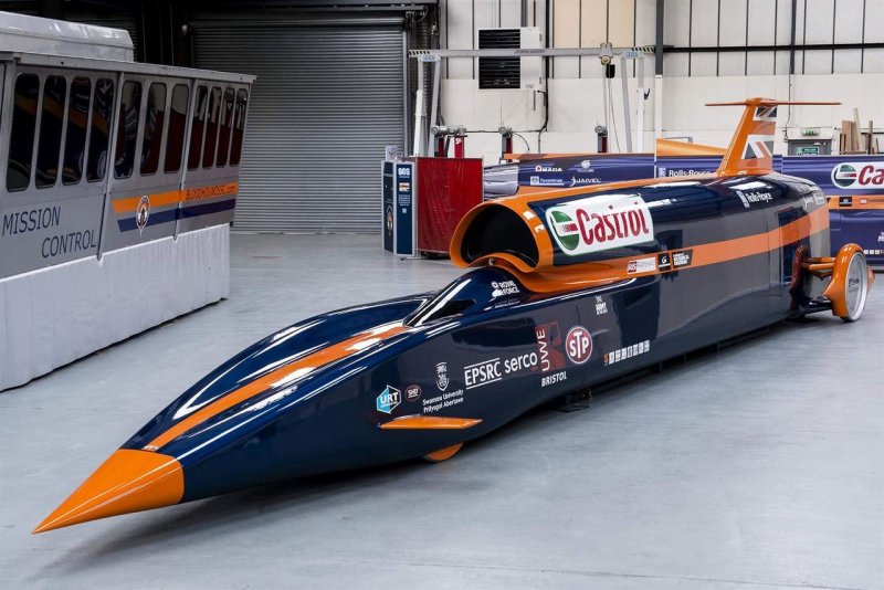 Реактивный Болид Bloodhound SSC