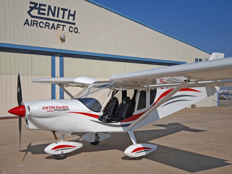Zenith stol Ch 750