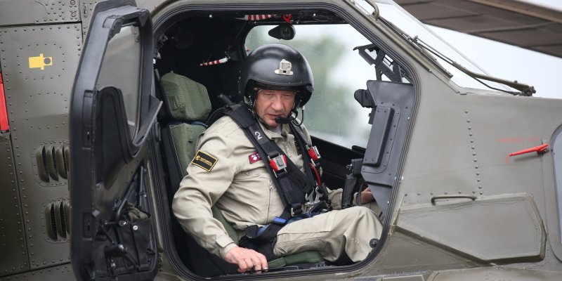 Пилот ми 24