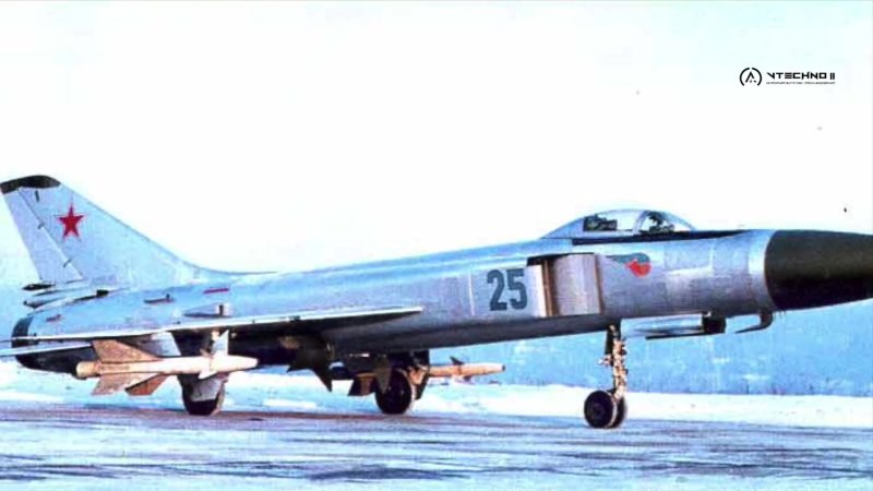 Су-15 самолет
