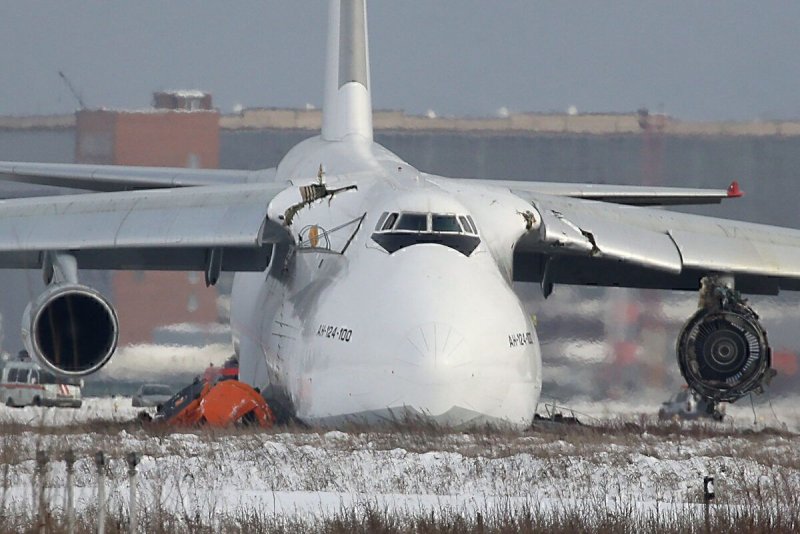 Самолет Руслан АН 124
