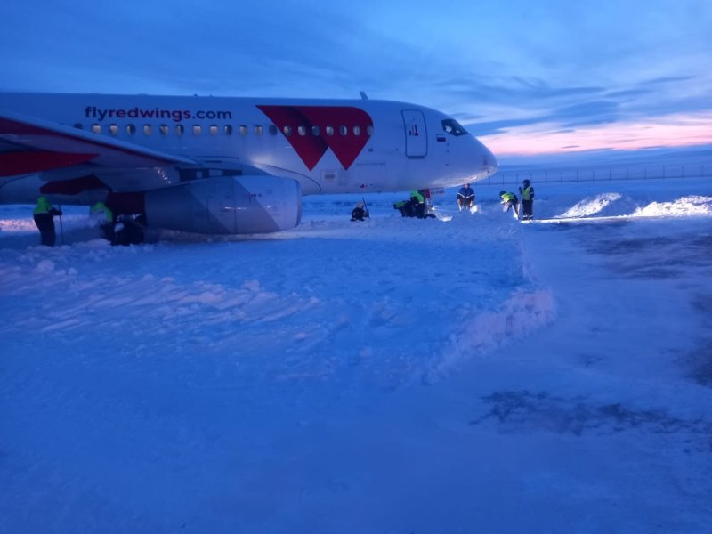 SSJ 100 Red Wings Норильск