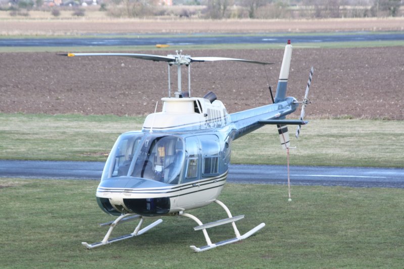 Белл 206 вертолет