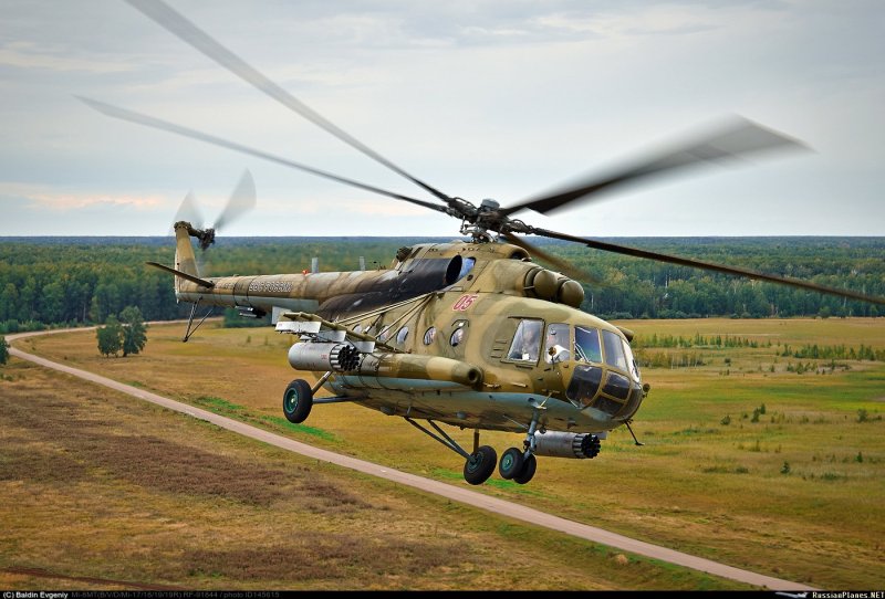 Ми-8 вертолёт