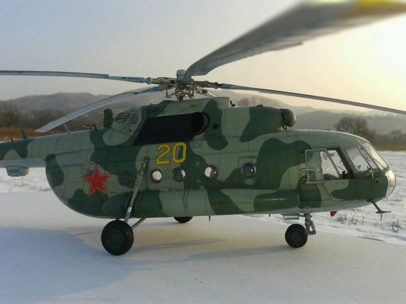 Ми-8 вертолёт