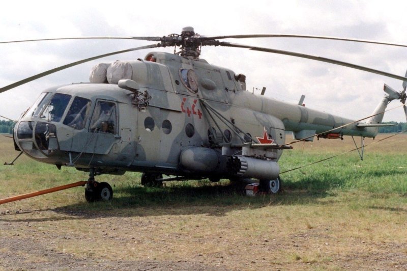 Вертолёт ми-8 военный