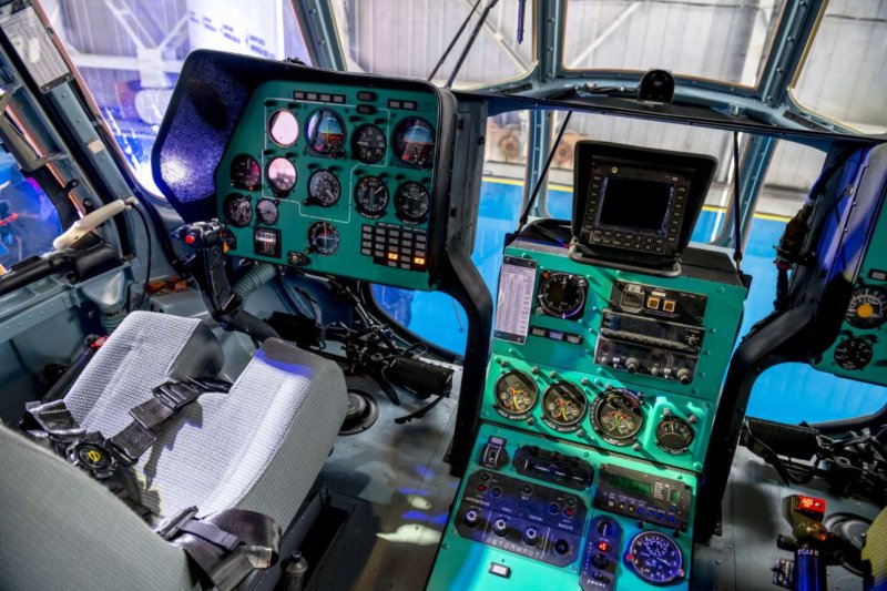 Ми-8амтш кабина