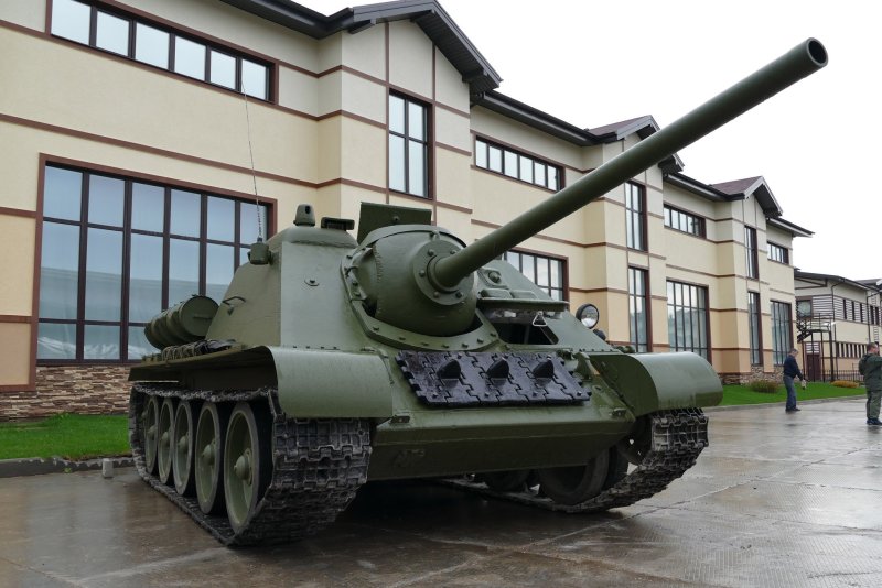 Самоходка Су-122 самоходка Су-85 спроектирована