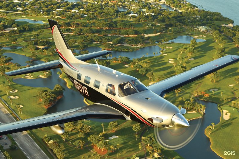 Piper Meridian m500 в полете