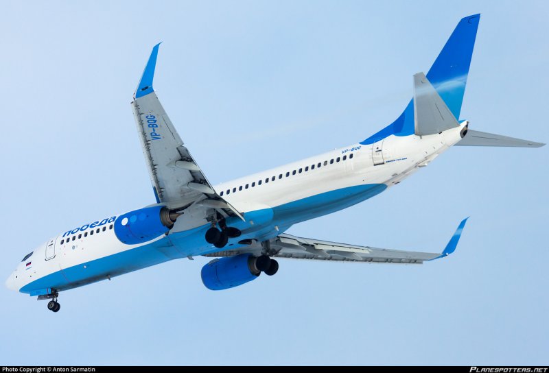 Боинг 737-8mc