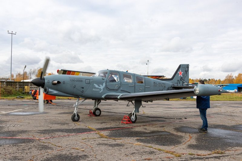 См-2000-як 18т самолет