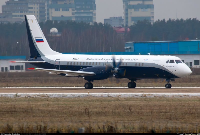 Ильюшин ил-114-300