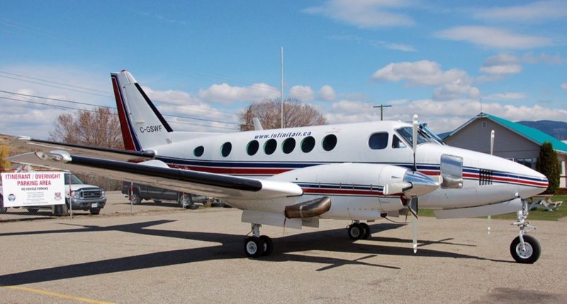 Самолет King Air 100
