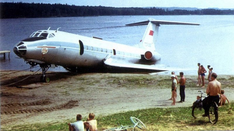 Ту 134 Икшинское водохранилище