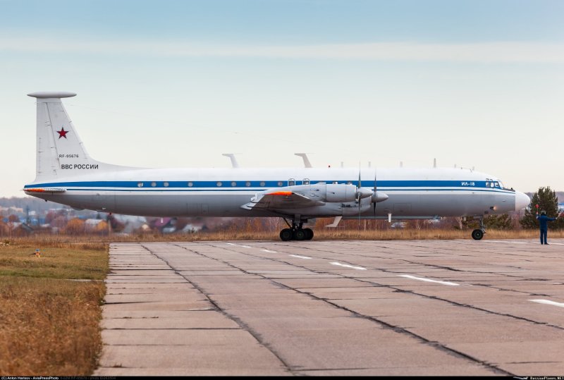 Ил-22 самолёт ретранслятор