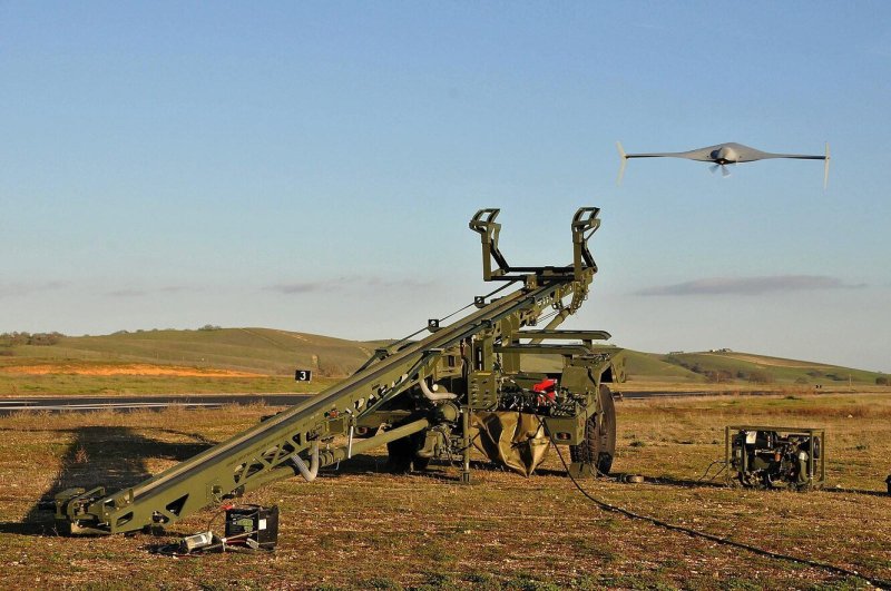 БПЛА bat Northrop Grumman