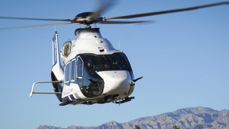 Вертолет h160m