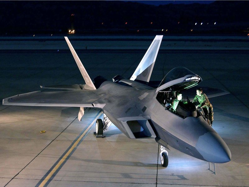 F-22 Раптор