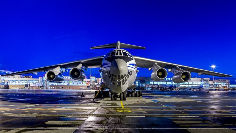 Самолет ил 76