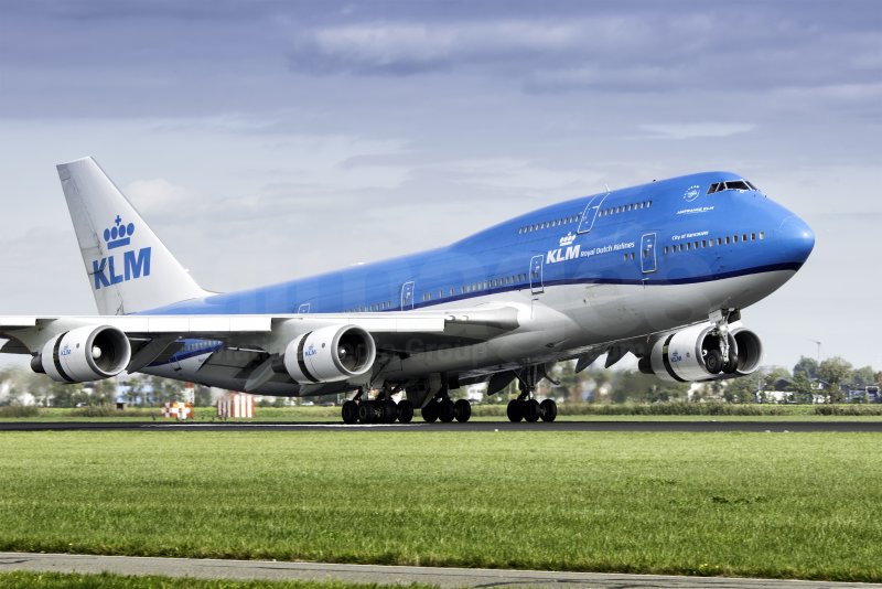 Боинг б 747