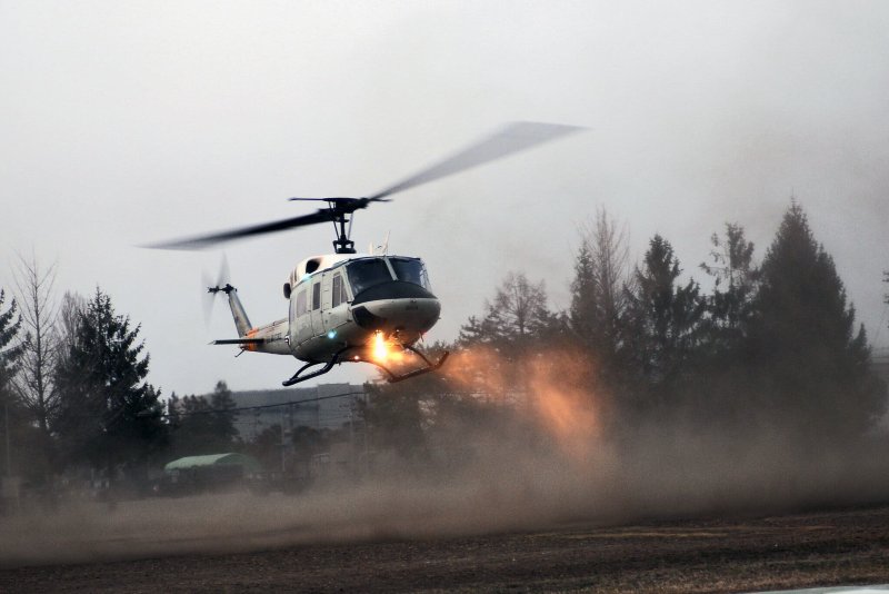 Вертолет uh-1n