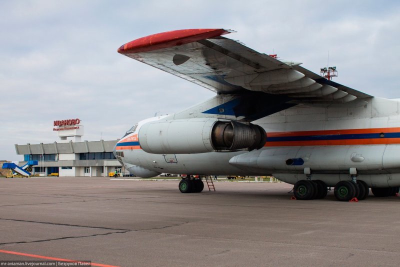 Ил 76 МЧС 76841