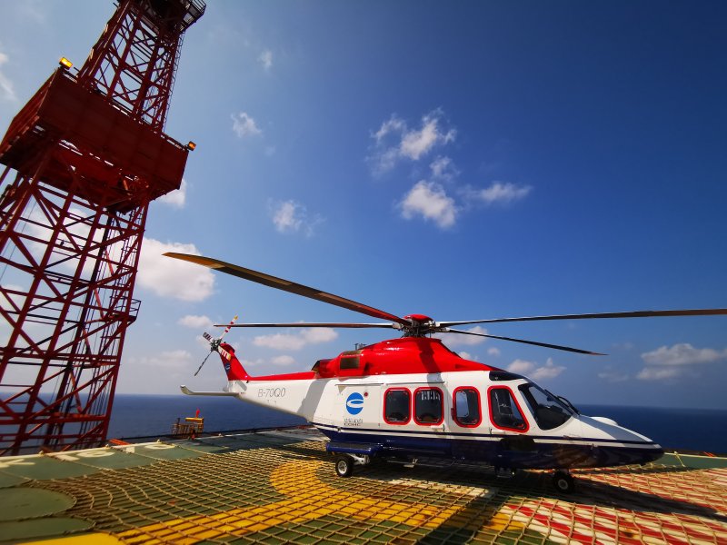 Aw139 с боку